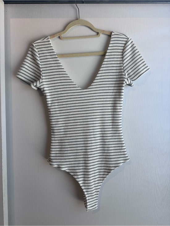 Lulus Tops - Lulu's White & Gray Striped Ribbed Bodysuit. Worn once